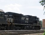 NS 8885